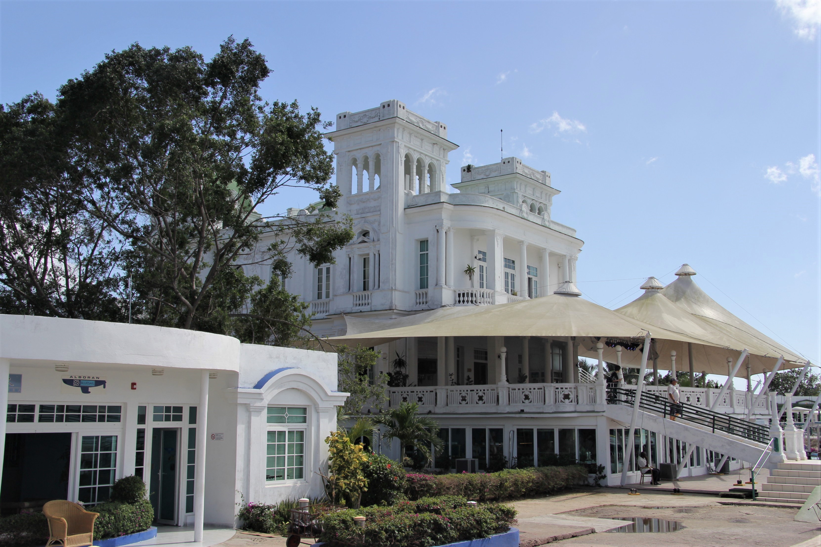 Park Marti Cienfuegos